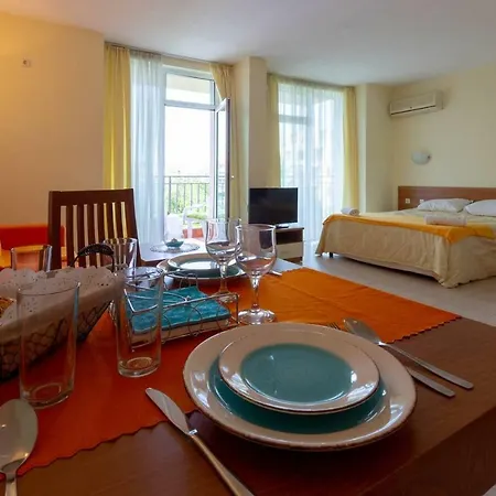 Studio In Polo With Kitchen Wifi Dv Apartment Sunny Beach